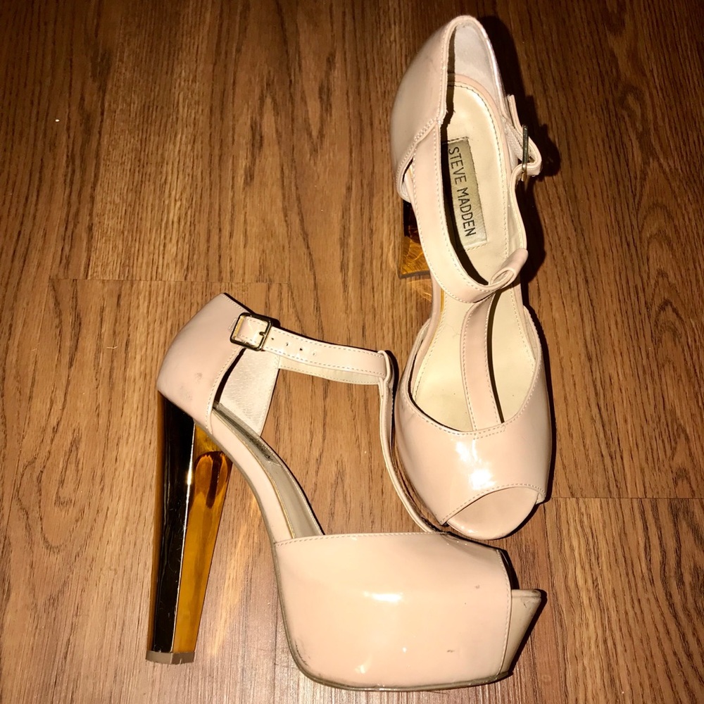 Steve Madden Chunky High Heels in Nude & Gold